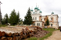 Syberia- Lipiec 2009-Stara restaurowana cerkiew