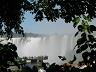 35-wodospad_iguacu_podziwiany_przez_turystow