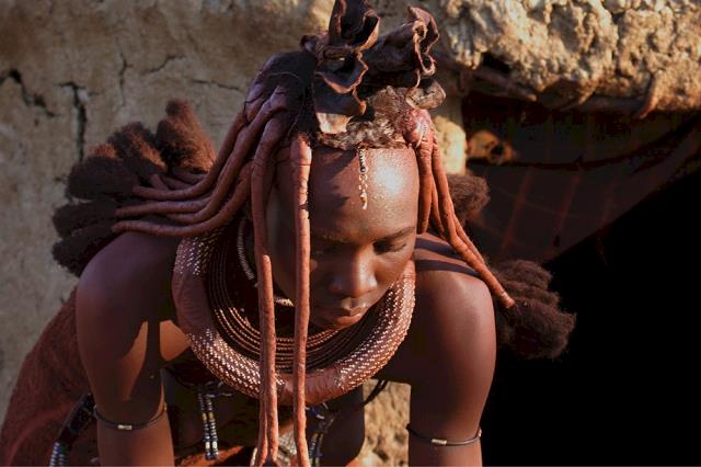 62-ozdoby_kobiet_z_plemienia_himba.jpg