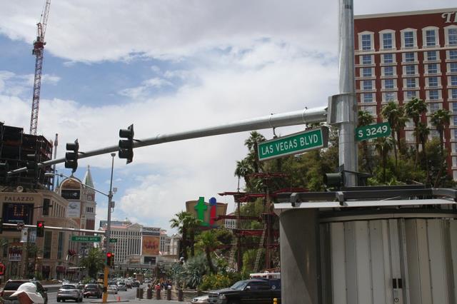 23-las_vegas_bulvar_-_glowna_ulica_w_las_vegas_-_nevada.jpg