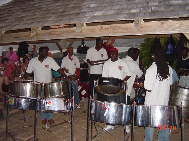 64-cudzowny_steel_band_-_shirley_heigts-grudzien_2002.jpg