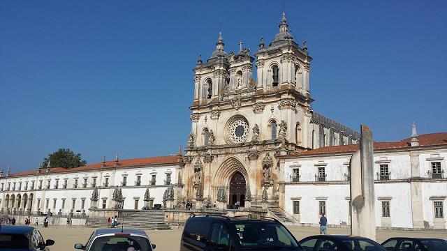 40-zakon_cystersow_w_alcobaca_z_1153_-_portugalia_-_2018.jpg