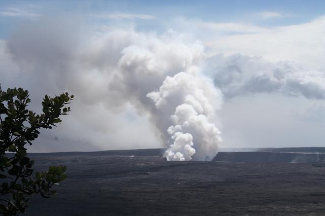 02-aktywny_wulkan_kilauea_-hawaii_island-_hawaje.jpg