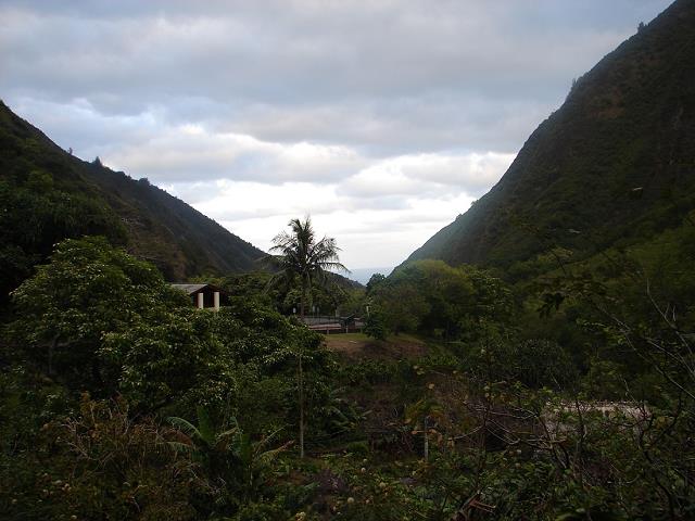 23-dolina_ioa_na_maui_island.jpg