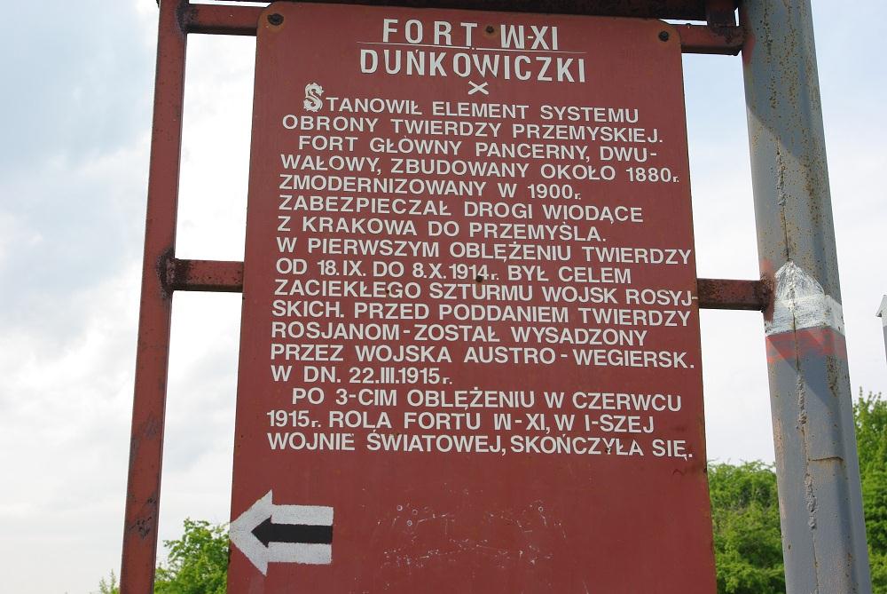 60-fort_11_dunkowiczki-tablica_informacyjna.jpg