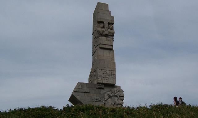 31-gdansk_-_pomnik_obroncow_westerplatte.jpg