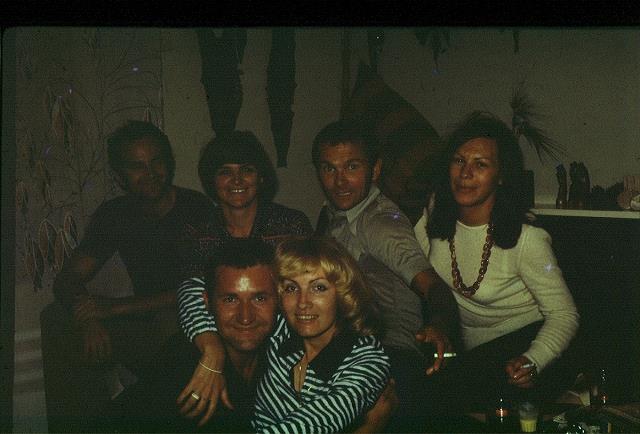 04-l_z_tylu-kazik_-ewa_-andrzej_-hanka_i_u_dolu-jozek_i_ewa.jpg