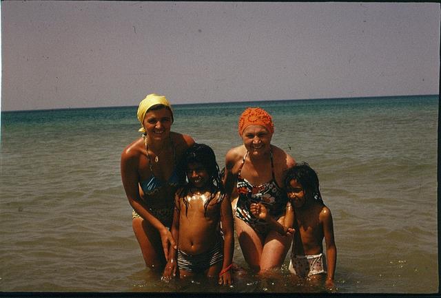 15-_l_-ewa_z_mama_maria_jasicka_i_libijskie_dziewczynki-_1977.jpg
