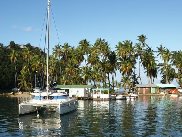 22-urokliwa_zatoka-marigot_bay-st_lucia.jpg