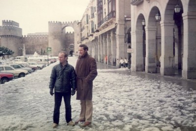 02-Awila- marzec 1984 - Jurek z lewej i autor.jpg