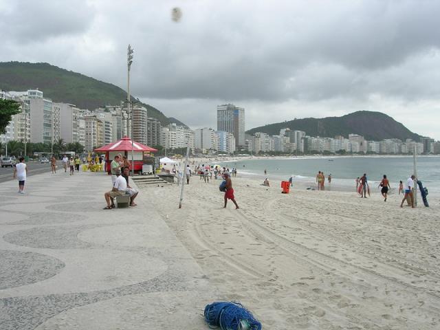 44-slynna_plaza_copacabana_w_rio_de_janeiro-brazylia.jpg